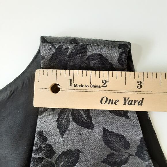 Liz Claiborne Sheath Dress Dark Floral Crushed Velvet Bodycon Cocktail Dress 8 - Picture 13 of 13